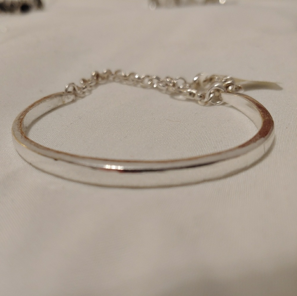 Silver metal bracelet